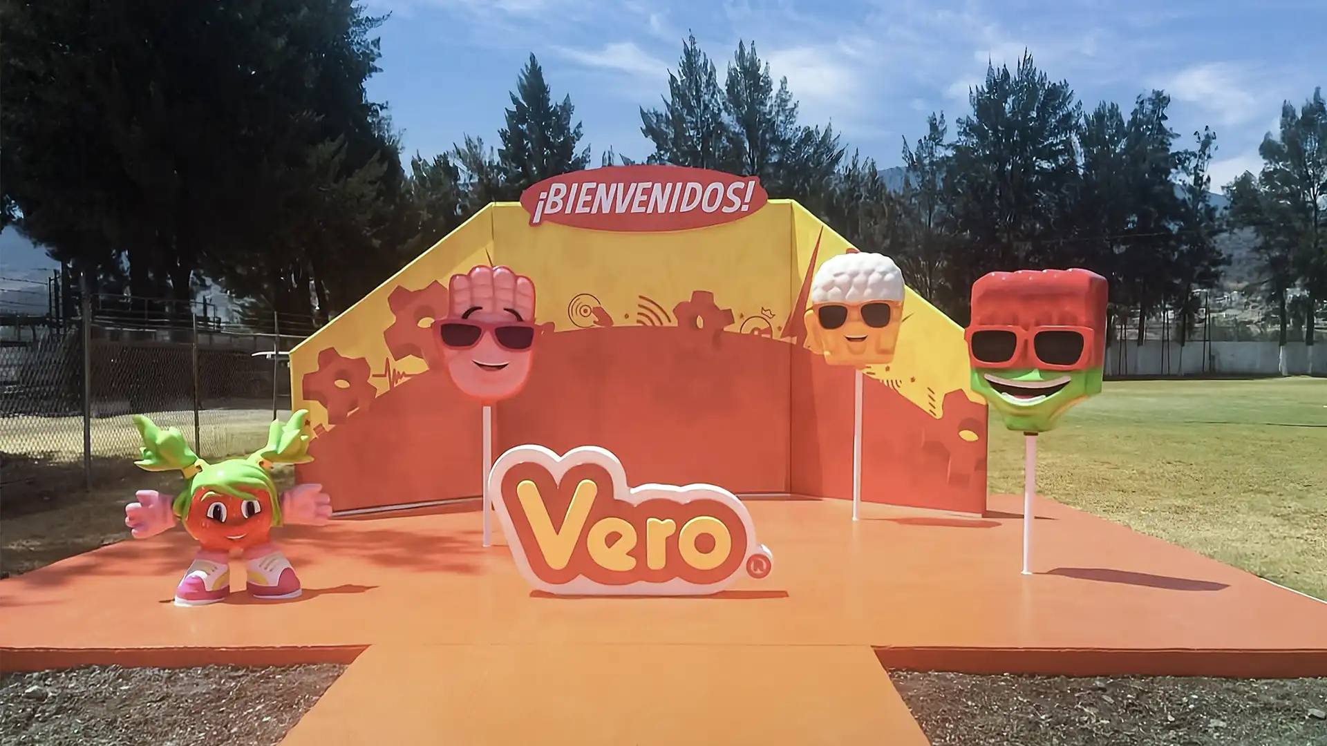 Comedor HDI Seguros CDMX — diseño de interiores por VIDCON
